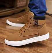 Men's matte belt buckle sneakers